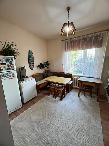 Продажа коттеджей и домов: 5 комнат, 85 м², 9 соток, Бишкек, Аламединский рынок / базар — 15