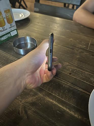 iphone 5c: IPhone 11, 128 GB, Qara — 7