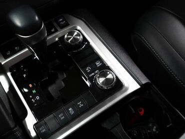 Toyota: Toyota Land Cruiser: 2021 г., 5.7 л, Автомат, Бензин, Внедорожник — 13