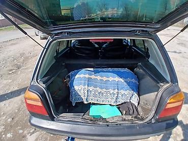 Volkswagen: Volkswagen Golf: 1993 г., 1.8 л, Ручные, Газ, Хэтчбэк — 10