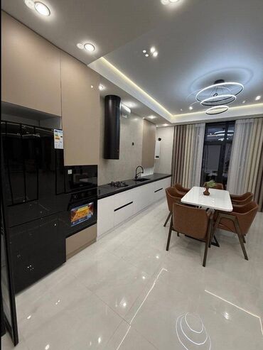 сколько стоит трехкомнатная квартира в бишкеке: 4 комнаты, 226 м², Элитка, 14 этаж, Дизайнерский ремонт