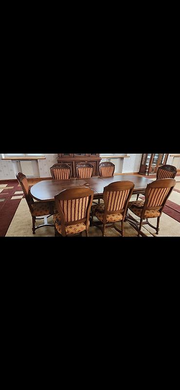 Qonaq otağı üçün, İşlənmiş, Oval masa, 8 stul lalafo.az -da Qonaq otağı üçün, İşlənmiş, Oval masa, 8 stul