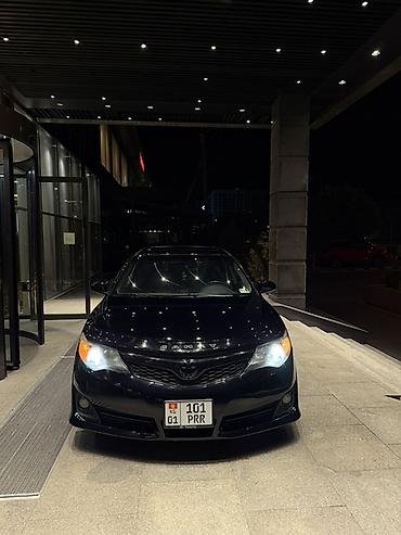 Toyota Camry: 2012 г., 2.5 л, Автомат, Бензин, Седан