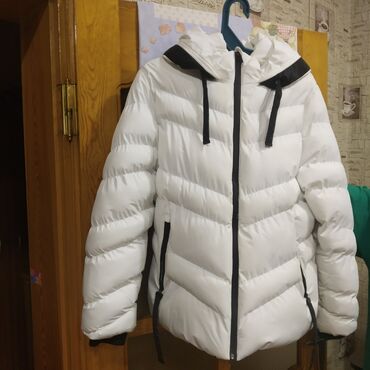 kurtka azerbaycan dilinde: Женская куртка XL (EU 42), цвет - Белый