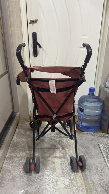 Gəzinti arabaları: Klassik gəzinti arabası, İşlənmiş, Yaş: 6-12 ay — 5