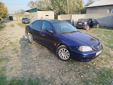 e 302: Toyota Avensis: 2002 г., 1.8 л, Механика, Бензин, Седан — 2