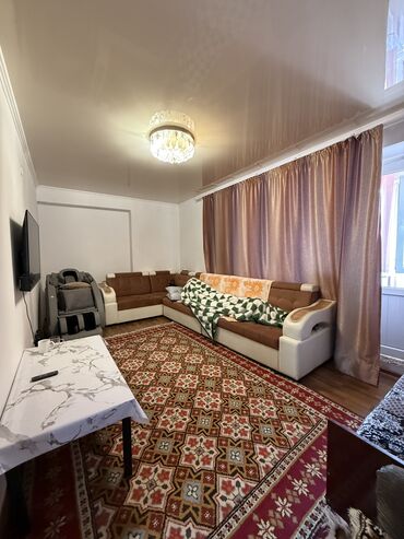 как купить квартиру в ипотеку в бишкеке: 1 бөлмө, 43 кв. м, Жеке план, 3 кабат, Эски ремонт