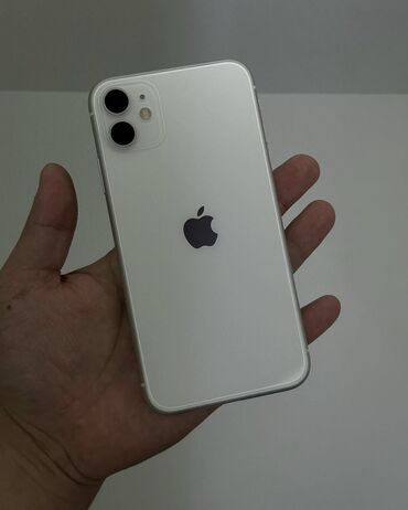 Apple iPhone: IPhone 11, Б/у, 128 ГБ, Белый, Зарядное устройство, Чехол, Коробка, 82 %