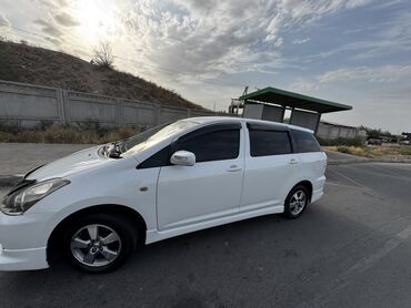 дополнительная фара: Продаю Toyota Wish 1.8 Состояние хорошее, масло не есть, коробка