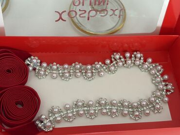 Toy aksesuarları: Zərif gəlin kəmərləri və bəzək lentləri - Model: kristal və mirvari