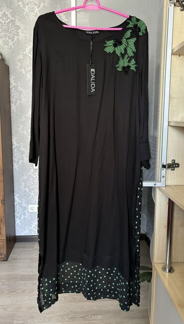 длинные платья с пуговицами: Вечернее платье, Классическое, Длинная модель, С рукавами