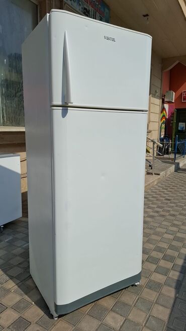 Divanlar: 2 qapılı Soyuducu Satılır