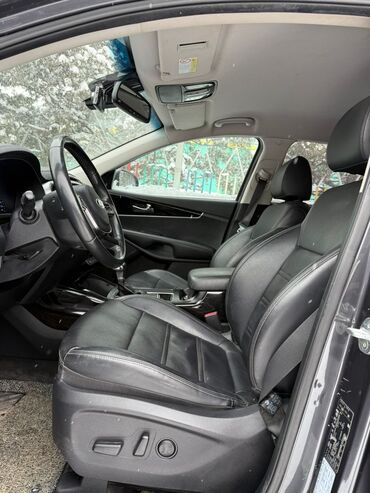 Kia: Kia Sorento: 2019 г., 2 л, Автомат, Дизель, Кроссовер — 9
