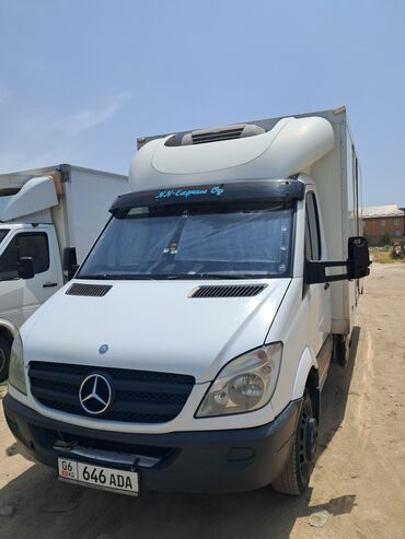 полированная машина: Mercedes-Benz Спринтер: 2006 г., 2.2 л, Механика, Дизель, Бус