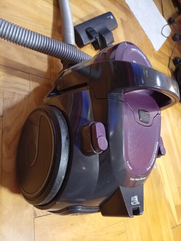 Klasični usisivači: Bosch usisivač bez kese – Series 2, model BGC05AAA1 (Type VXBSGS05V1) — 10