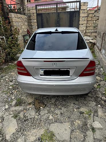 Avtomobil satışı: Mercedes-Benz 200-Series: 2 l | 2000 il Sedan — 2