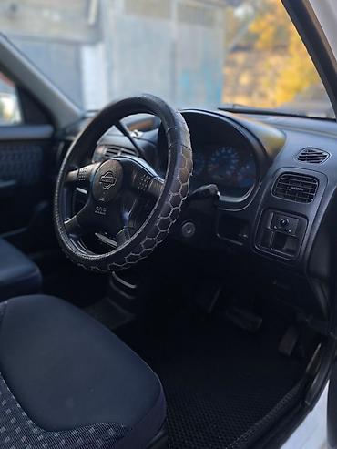 Nissan: Nissan Cube: 2000 г., Бензин, Хэтчбэк — 17