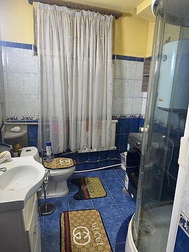 Долгосрочная аренда домов: 100 м², 4 комнаты, Церковь, Семейным — 16