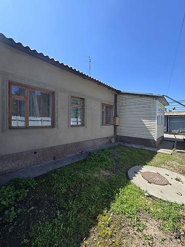 Продажа коттеджей и домов: ✨ Продаётся дом коттеджного типа в с. Сокулук ✨ 🏡 Характеристики: • — 1