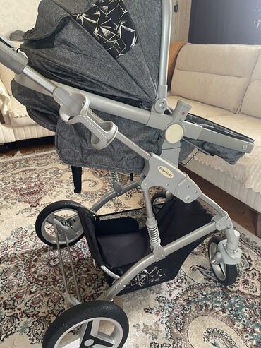 Gəzinti arabaları: Klassik gəzinti arabası, İşlənmiş, Ünvandan götürmə, Ödənişli çatdırılma — 6