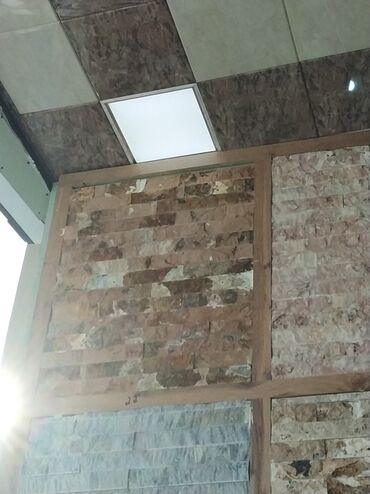 kafel metlax 2020: Dekorativ təbii daş panelləri - Divar üzlüyü üçün təbii daş mozaika