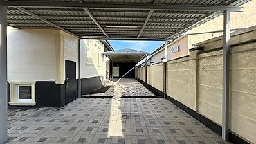 Продажа коттеджей и домов: Продается новый дом в районе ж/м Ачра-Бешик ул. Садырбаева (Баха) — 3