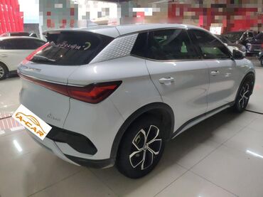 авто элек: Электрический кроссовер BYD Yuan Plus в белом цвете – это современный