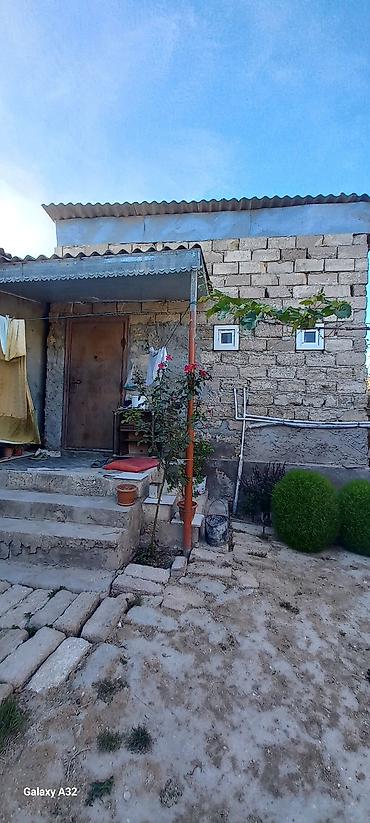 Həyət evləri və villaların satışı: Binə 3 otaqlı, 90 kv. m, Orta təmir — 5