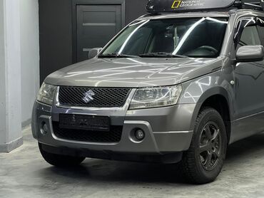 Suzuki: Suzuki Grand Vitara: 2006 г., 2 л, Автомат, Бензин, Кроссовер