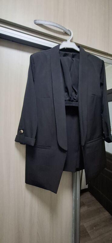 вечерние платья для женщин: Пиджак, Блейзер, Без пуговиц, Made in KG, XL