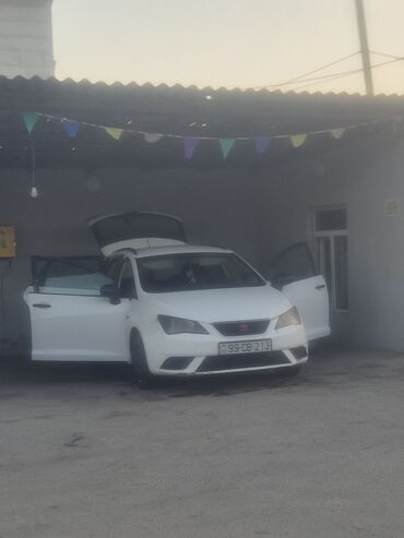 Vauxhall: Seat Ibiza: 1.4 l | 2012 il 479000 km Hetçbek