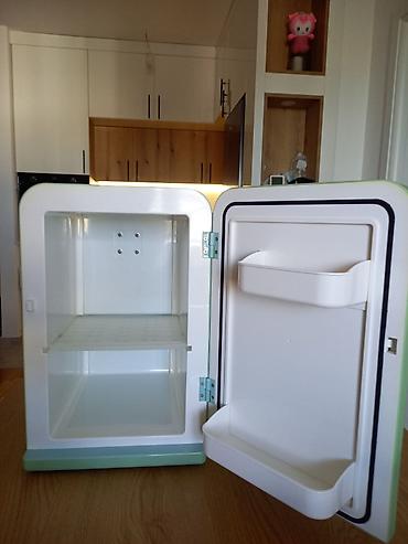 stikeri za racunare: Mini frizider FRIDGEMASTER Ispravan mini frizider poznatog svetskog — 6