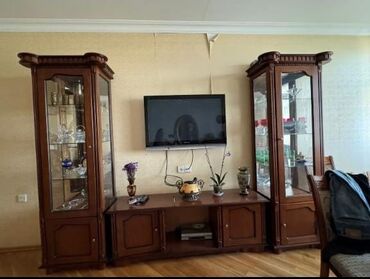 televizor şkafı: Yeni, Açılan, 4 qapılı Düz dolab, Qorka
