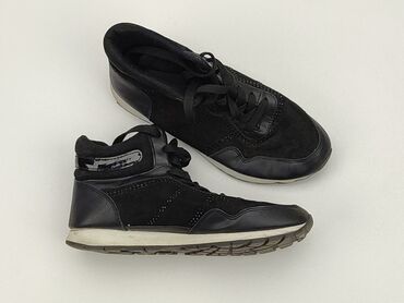buty sportowe chłopięce lekkie: Adidasy 38, stan - Dobry