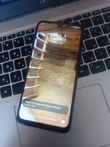 продать сломанный телефон на запчасти: Redmi, Redmi 8, Колдонулган, 64 ГБ, түсү - Кара, 2 SIM