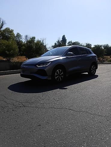 то 18: BYD E2: 2023 г., Автомат, Электромобиль, Кроссовер — 5