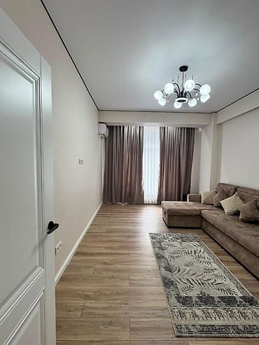 абая 7а: 1 комната, 42 м², Элитка, 7 этаж, Евроремонт — 1