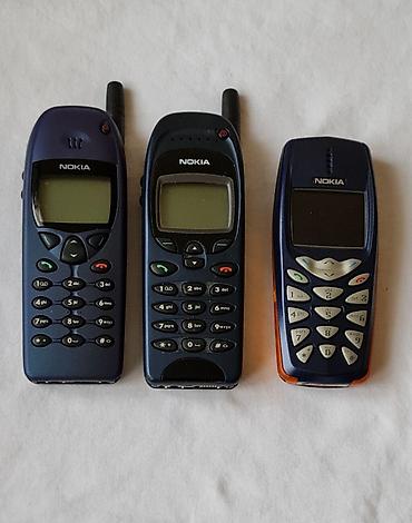 Nokia: Komplet starih Nokia mobilnih telefona – 3 komada Modeli: - Nokia — 1