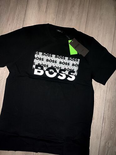 hugo boss zimske jakne: Men's T-shirt 2XL (EU 44), 3XL (EU 46), bоја - Crna