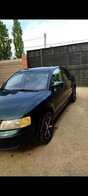 2 моно: Volkswagen Passat: 1998 г., 2 л, Механика, Бензин, Седан