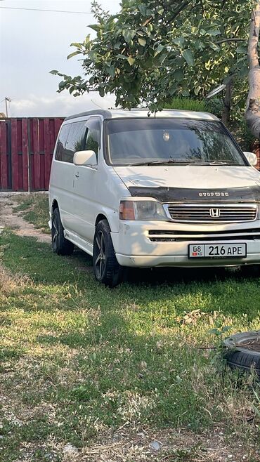 Honda: Honda Stepwgn: 2000 г., 2 л, Автомат, Бензин, Минивэн