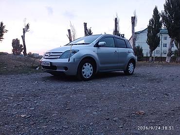 Scion: Toyota Ist: 2002 г., 1.3 л, Автомат, Газ, Хэтчбэк — 4