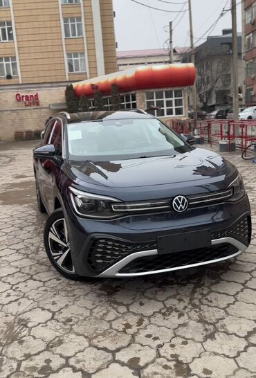 Volkswagen: Объявление: **Volkswagen ID6 Cross Pro** **Современный