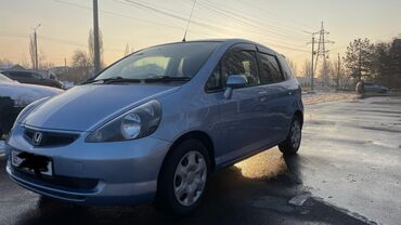 Honda: Honda Fit: 2001 г., 1.3 л, Вариатор, Бензин