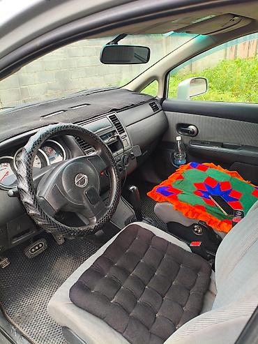 bmw ix3: Nissan Tiida: 2009 г., 1.5 л, Автомат, Бензин, Седан — 4