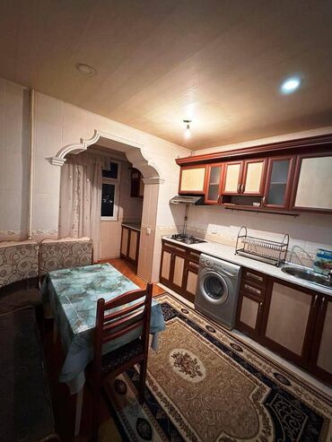 Köhnə tikili: Bakı, Yeni Günəşli Massiv A, 3 otaqlı, Köhnə tikili, m. Həzi Aslanov, 80 kv. m -da lalafo.az — 8 Köhnə tikili: Bakı, Yeni Günəşli Massiv A, 3 otaqlı, Köhnə tikili, m. Həzi Aslanov, 80 kv. m — 8