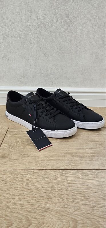 Кроссовки и спортивная обувь: Продаю оригинальные и новые пары кед и кроссовок. Карусель ниже👇 — 6