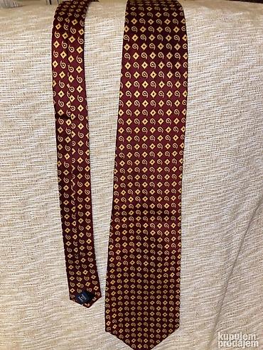 Kape i aksesoari: VERSACE, DAKS London Yves Saint Laurent Christian Dior Burberry — 45