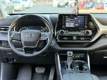 Toyota: Toyota Highlander: 2021 г., 3.5 л, Автомат, Бензин, Кроссовер — 8