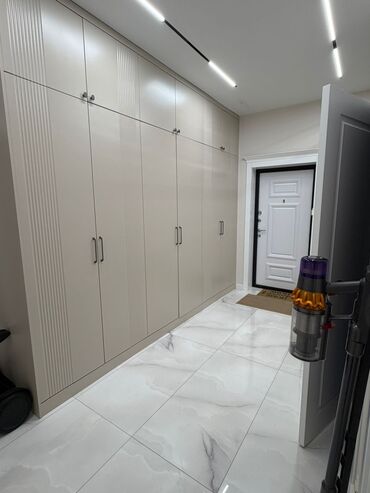 Долгосрочная аренда квартир: 3 комнаты, Агентство недвижимости — 4